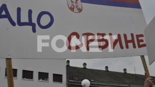 Doček u Inđiji za SNS pešake